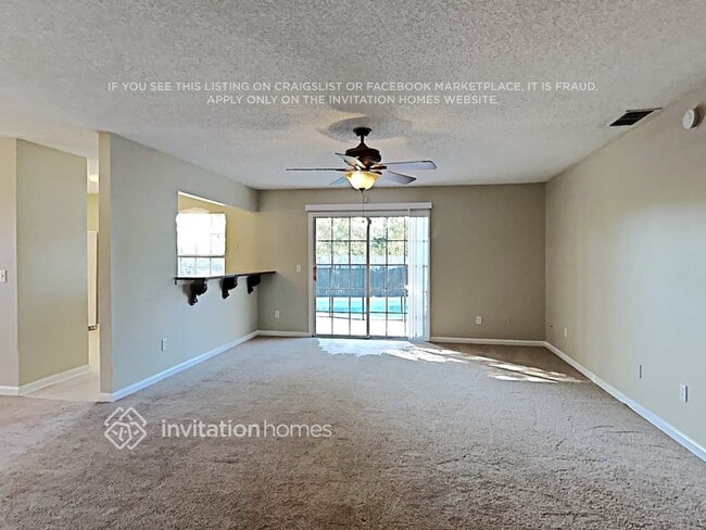 Foto del edificio - 7856 Collins Ridge Blvd