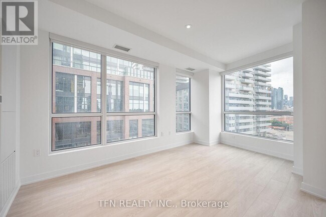 Photo du bâtiment - 15 Richardson St