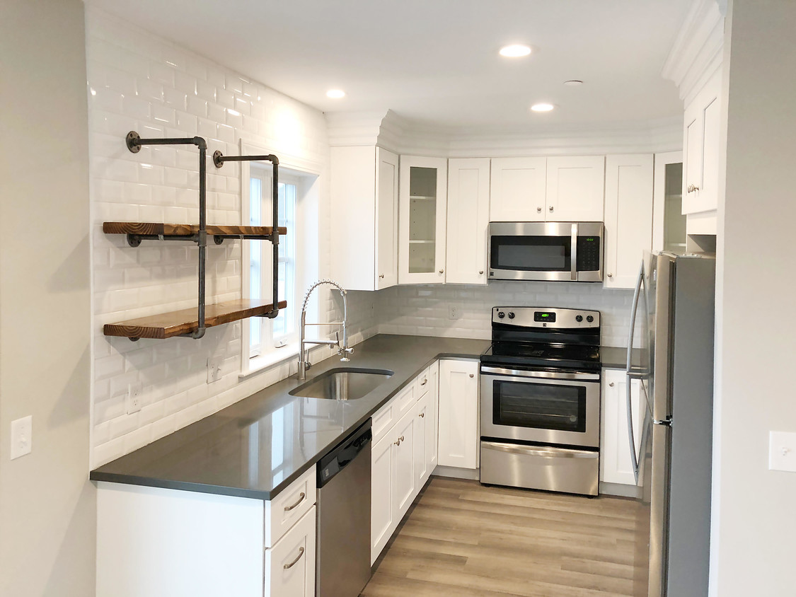 Foto principal - Dunstan Village Townhomes