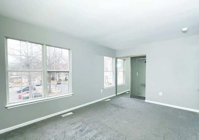 Foto del edificio - 14649 London Ln