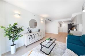 Foto principal - 13680 41st Ave
