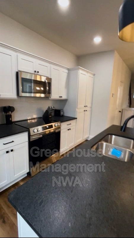 Building Photo - 3086 W Salida Ln