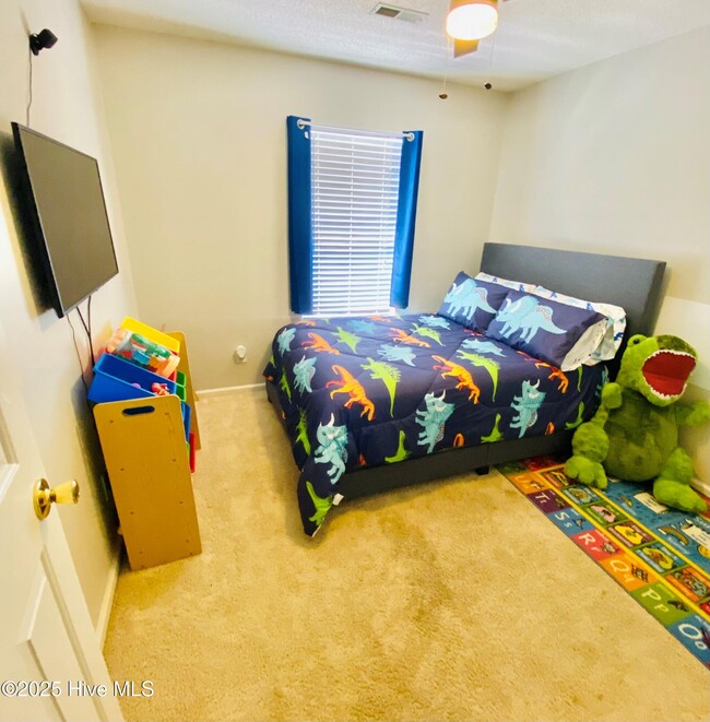 Foto del edificio - 2940 Mulberry Ln