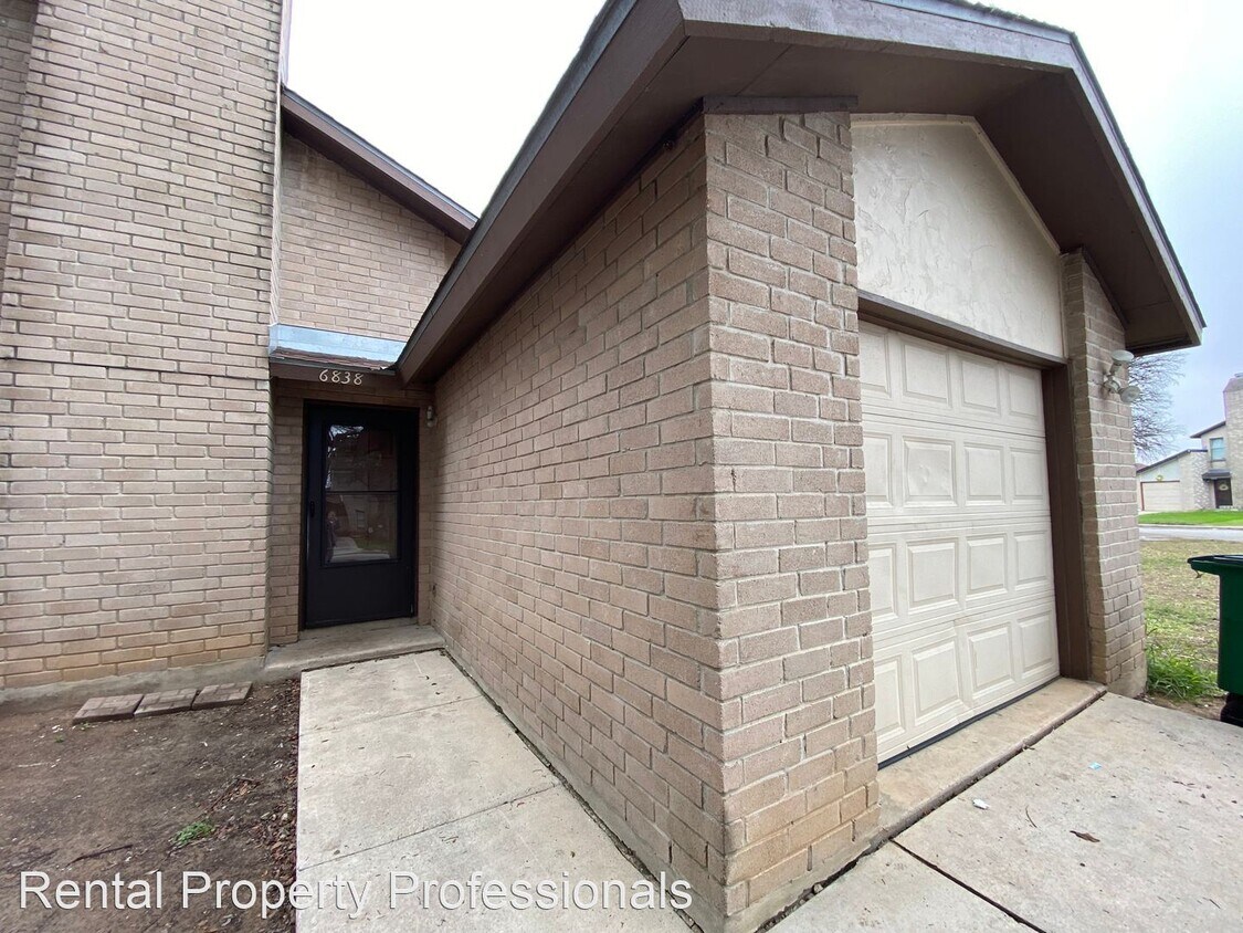 Primary Photo - 3 br, 1.5 bath House - 6838 Betty Levy