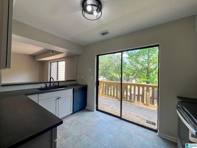 Foto del edificio - 2417 Eagle Ct