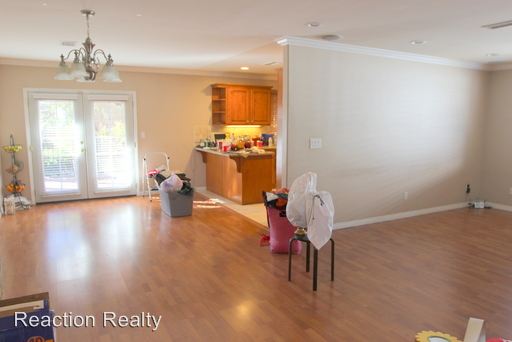 Building Photo - 9820 Santa Anita Ave