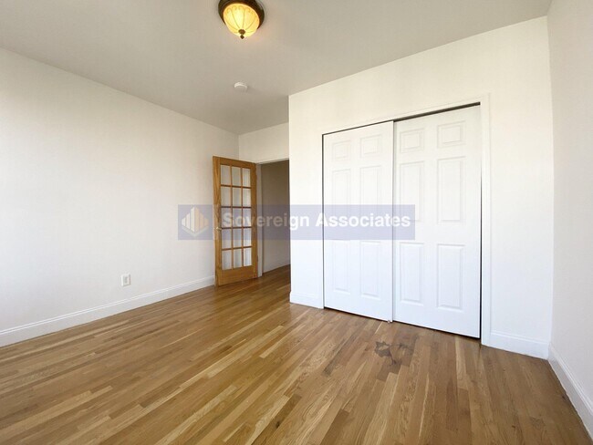 Foto del edificio - 3620 Broadway