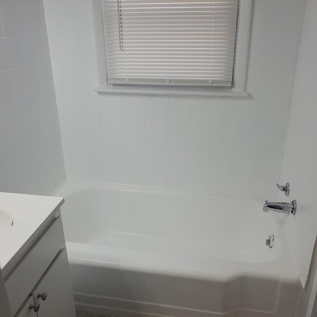 Foto del edificio - 3123 E Xyler St