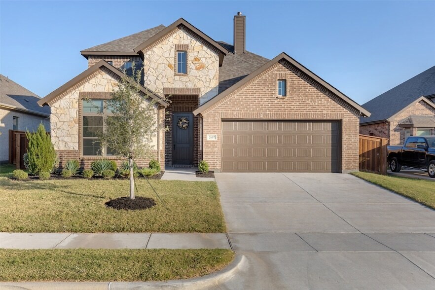 Foto principal - 2607 Rosebud Ln