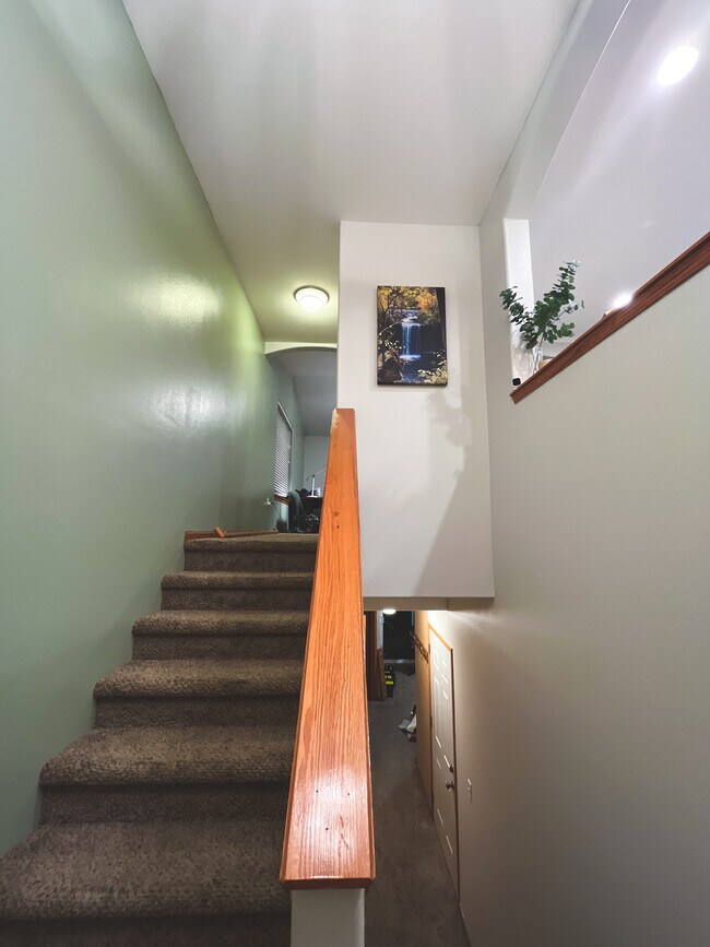 Foto del edificio - 1552 Deerfield Dr