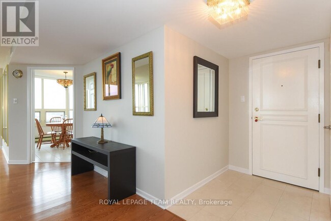 Photo du bâtiment - 1510 Riverside Dr.