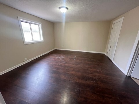 Foto del edificio - 87 W Cuyahoga Falls Ave