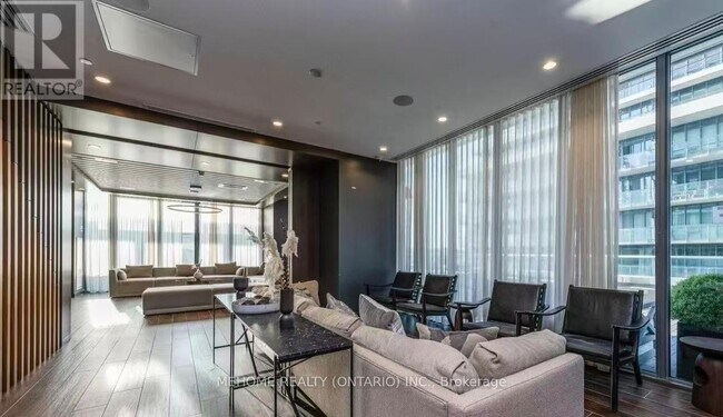 Building Photo - 70 Annie Craig Dr