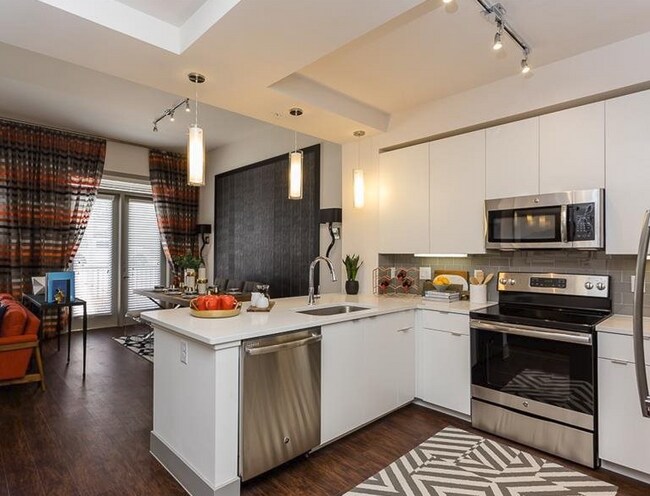 Foto del edificio - 7218 Libby Rd