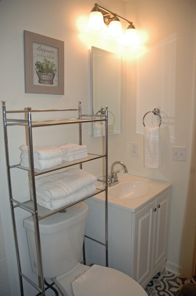 Foto del edificio - 506 Dr DB Todd Jr Blvd