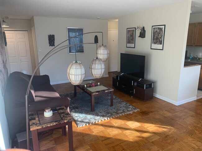 Foto del edificio - 3000 7th St NE