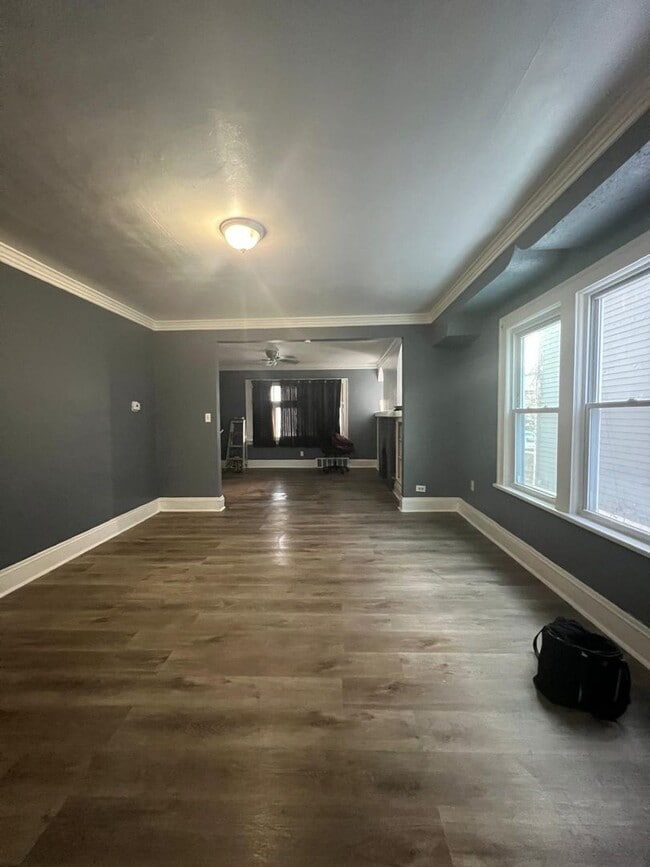 Foto del edificio - 9913 Mt Auburn Ave