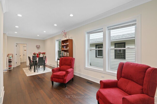 Foto del edificio - 2428 N Erie St