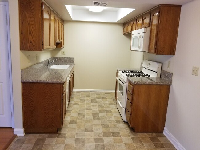 Foto del edificio - 430 South Niagara Street