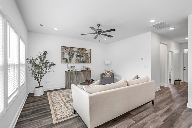 Building Photo - Amber Vista - Brand New Homes