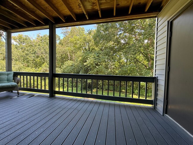 Photo - Condo in Lake Vista