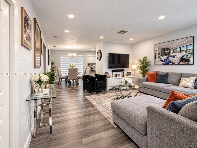 Foto del edificio - 1479 NW 63rd Ave