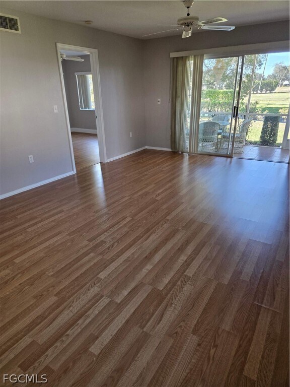 Foto del edificio - 232 Pebble Beach Blvd