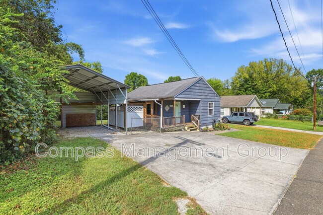 Building Photo - 4305 Ellen St