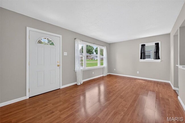 Foto del edificio - 340 Hillcrest Blvd