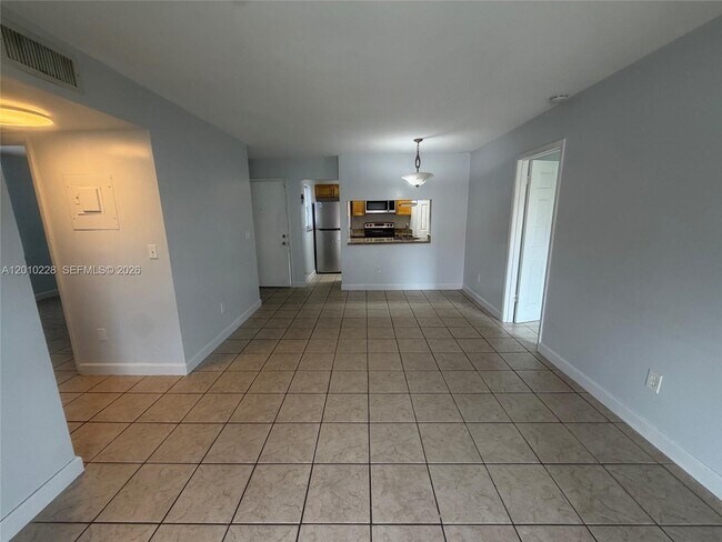 Building Photo - 6540 W 27th Ct