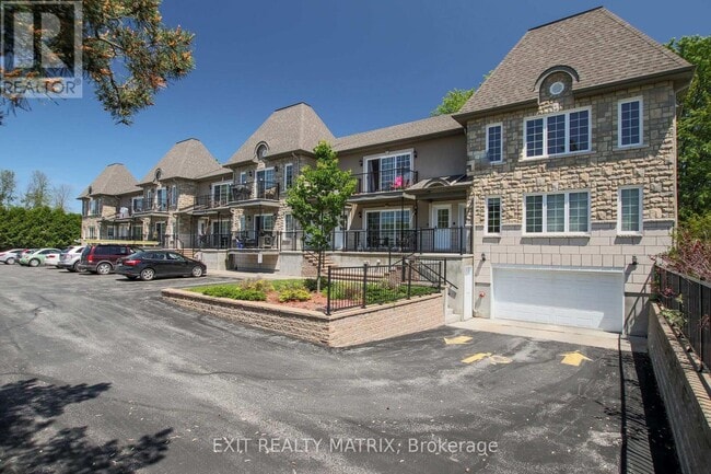 Building Photo - 92 Lapointe Blvd