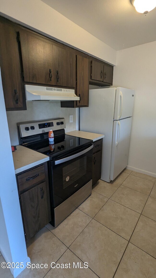 Foto del edificio - 215 San Juan Cir