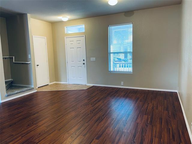 Building Photo - 2641 Tilden Dr