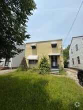 Building Photo - 10317 Avon Ave
