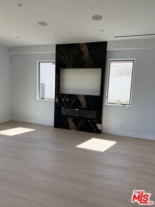 Foto del edificio - 10360 Ilona Ave