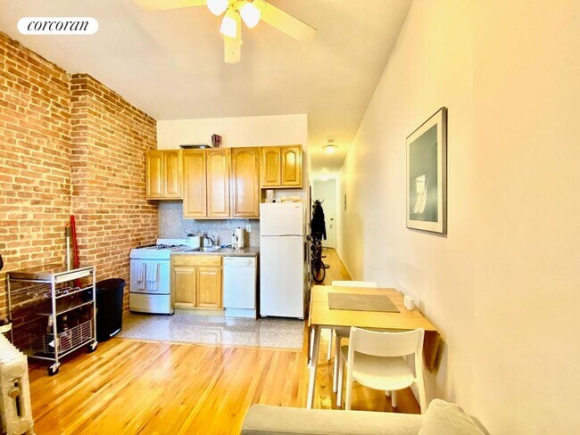 Foto del edificio - 368 W 127th St