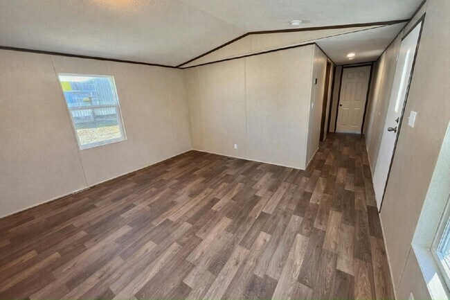 Foto del edificio - 751 Kernodle Ln