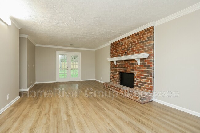 Building Photo - 3510 Wood Bridge Dr