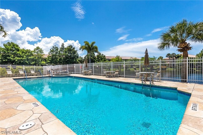 Building Photo - 15361 Bellamar Cir