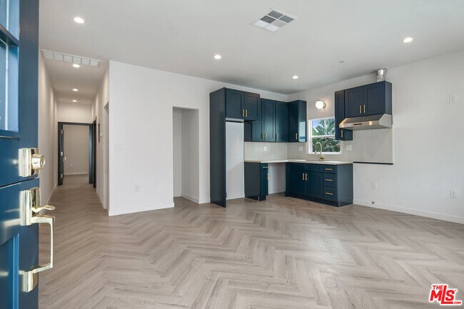 Foto del edificio - 7320 9th Ave