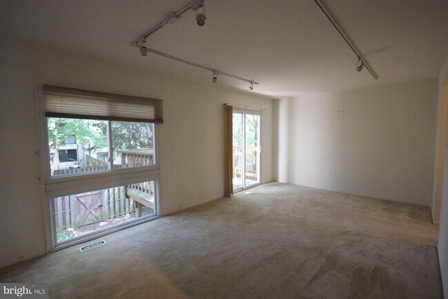 Foto del edificio - 3007 Spice Ct