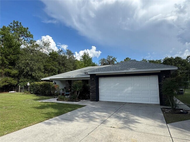 Building Photo - 5906 SW 172nd Loop
