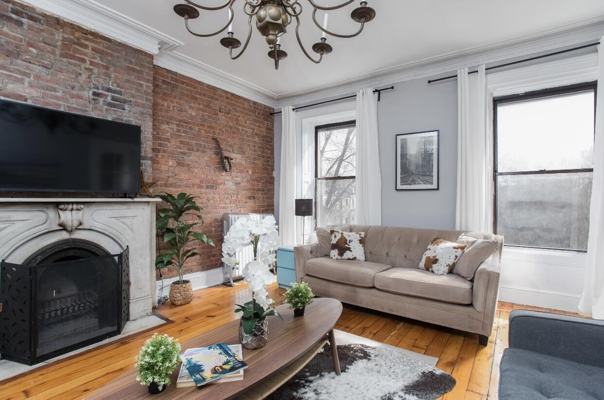 156 Mercer St Unit 4, Downtown, NJ 07030 Condo for Rent in Downtown