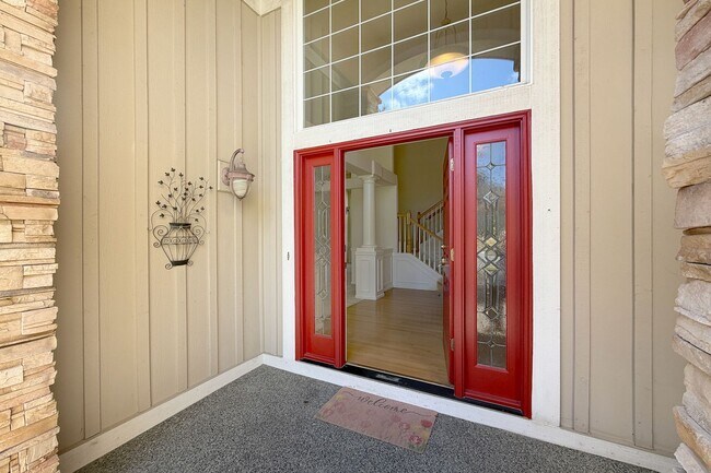 Building Photo - 3Bd/2.75Ba Redmond Home