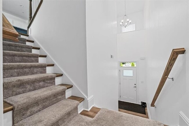 Foto del edificio - 114 Rainier Ln