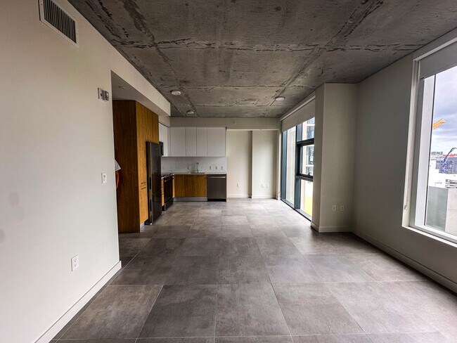 Foto del edificio - 243 NW 32nd St