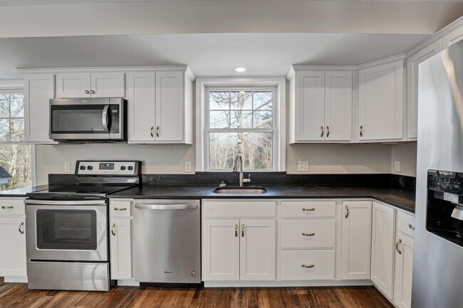 Foto del edificio - 259 Stage Rd