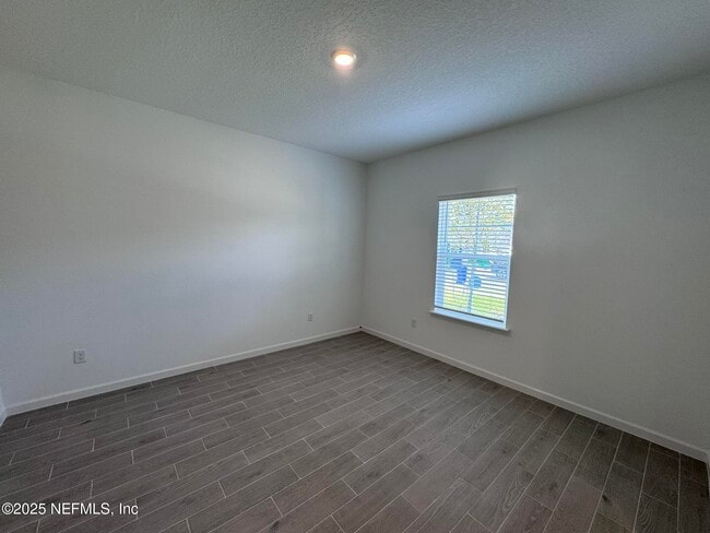 Building Photo - 62 Kingsley Pk Wy