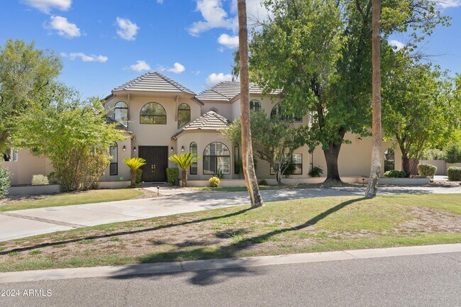 Foto del edificio - 6259 E Mountain View Rd