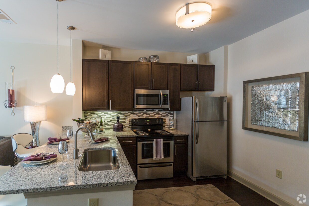 Charlotte at Midtown Apartments Nashville, TN